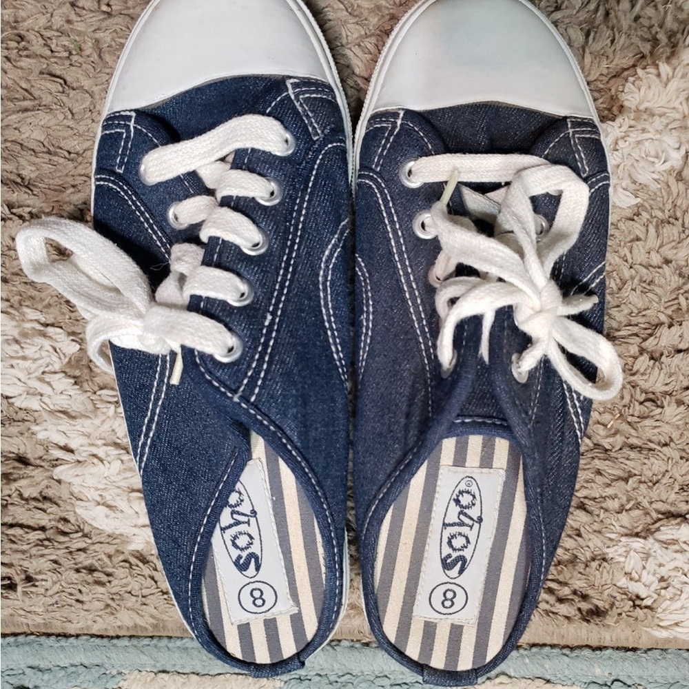 SoHo Like New Denim Sneakers